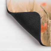 Rote Mohnblumen und Goldgerste Mousepad (Ecke)