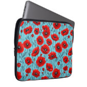Rote Mohnblüten auf blauem Hintergrund Laptopschutzhülle (Vorne Rechts)