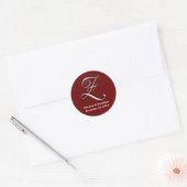 Rote Monogramm-individuelle Name der ersten Z-Wein Runder Aufkleber (Umschlag)
