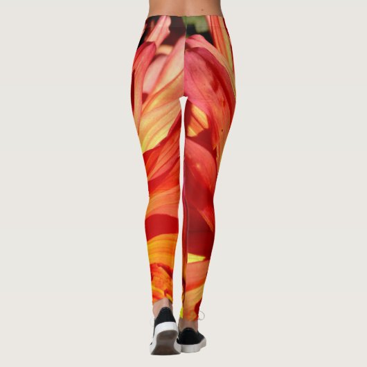 Rote Orange abstrakte Blume Muster Fotospass Leggings (Rückseite)