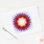 Rote Ornamente mit wirbelnden Blumen Quadratischer Aufkleber (Umschlag)