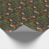 Rote Pandas im Waldschwarz Geschenkpapier (Ecke)