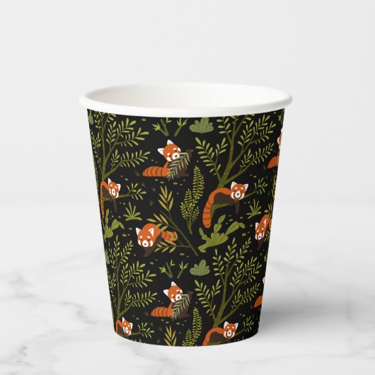 Rote Pandas im Waldschwarz Pappbecher (Vorderseite)