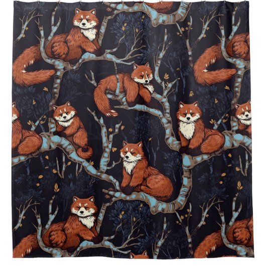 Rote Pandas in Bäumen Duschvorhang (Vorderseite)