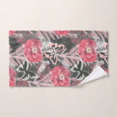 Rote Pappkuchen. Farbenfroher Blumendruck. Badhandtuch Set (Handtuch)