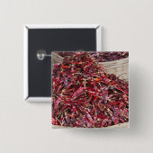 Rote Paprika auf dem lokalen Gemüsemarkt Button (Vorne & Hinten)