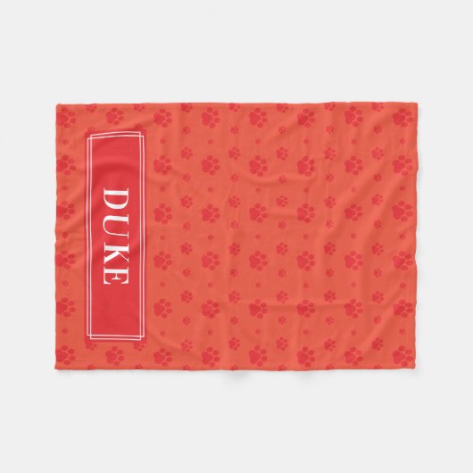 Rote Paws Monogram Pet Fleece Blankon (Vorderseite (Horizontal))