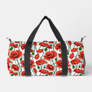 Rote Pflaumen in einem Feld auf Weiß Duffle Bag