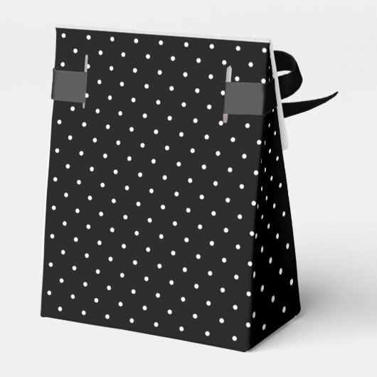 Rote Pflaumen mit Schwarz-weißem Polka-Dot Geschenkschachtel (Rückseite)