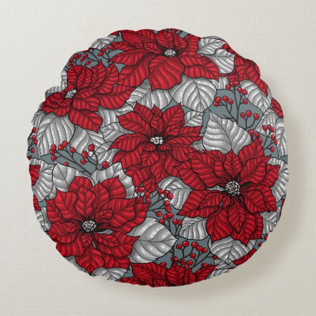 Rote Poinsettia und Beeren, Weihnachtsdesign Rundes Kissen (Vorderseite)