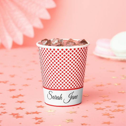 Rote Polka-Punkte | Personalisierter Name Pappbecher (Insitu)