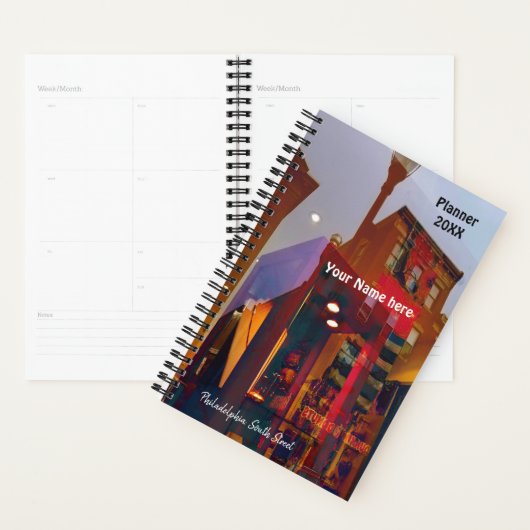 Rote Reflektionen auf den Straßen von Philadelphia Planer (Anzeige)