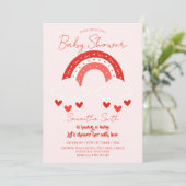 Rote Regenbogen-Babyparty Einladung (Stehend Vorderseite)