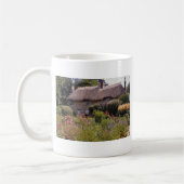 Rote robuste Hütte Thomas, Blume Dorsets, England Kaffeetasse (Links)