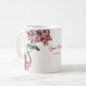 Rote rosa Blumen grüne Blätter moderne Hochzeitsfe Kaffeetasse (Vorderseite Links)
