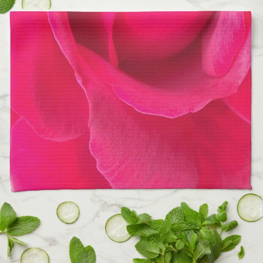 Rote Rosa Rose Handtuch (Gefaltet)