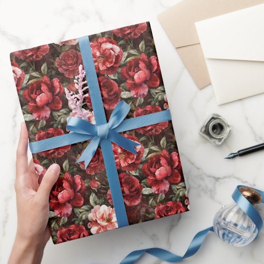 Rote rosa Rosenblumen Brautparty Geschenkpapier (Schenken)
