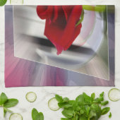 Rote Rose 2 Geschirrtuch (Gefaltet)
