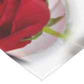 Rote Rose 2 Tischdecke (Schrägansicht)