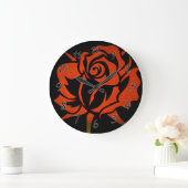 Rote Rose auf Schwarz Große Wanduhr (Zuhause)