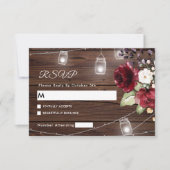 Rote Rose Blume Rustic Wood Wedding RSVP Card Karte (Vorderseite)