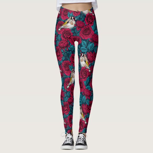 Rote Rose Blume und Goldflossenvögel Leggings (Vorderseite)
