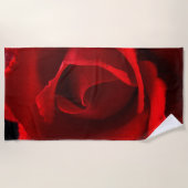 Rote Rose btcna Strandtuch (Vorderseite)