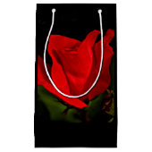 Rote Rose - dunkle Leidenschaft Kleine Geschenktüte (Vorderseite)