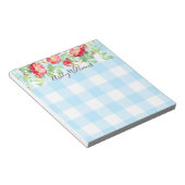 Rote Rose Floral Blue Buffalo Kariertes Script Mon Notizblock (angewinkelt)