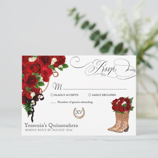 Rote Rose Floral Mariachi Quinceanera RSVP Karte (Stehend Vorderseite)