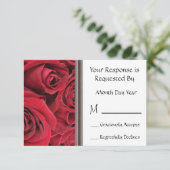 Rote Rose florale RSVP-Karte RSVP Karte (Stehend Vorderseite)