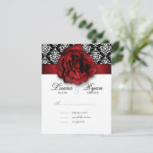 Rote Rose für die Hochzeitskarte RSVP Karte (Stehend Vorderseite)
