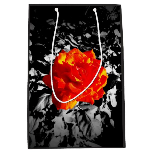 Rote Rose-Geschenktasche Mittlere Geschenktüte (Vorderseite)