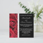 Rote Rose Hochzeitseinladung mit Herzinfarkten Einladung (Stehend Vorderseite)