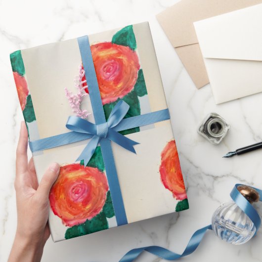 Rote Rose mit grünen Blättern Geschenkpapier (Schenken)
