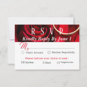 Rote Rose mit Ring Wedding RSVP Karte (Vorderseite)