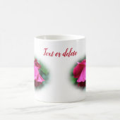 Rote Rose nach Regen Personalisiert Kaffeetasse (Mittel)