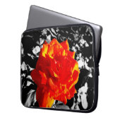 Rote Rose Neopren Laptop Sleeve (Vorderseite Links)