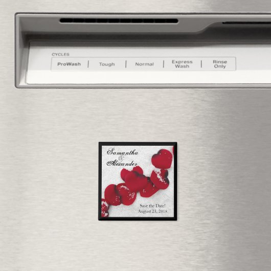 Rote Rose Petals im Schnee, Winterhochzeit Magnet (In Situ (Geschirrspüler))