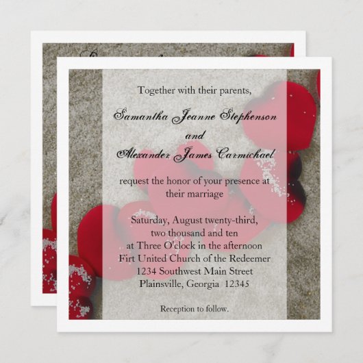 Rote Rose Petals, Sandstrand Hochzeit Einladung (Vorne/Hinten)