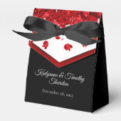Rote Rose Petals Wedding Geschenkschachtel (Vorderseite)