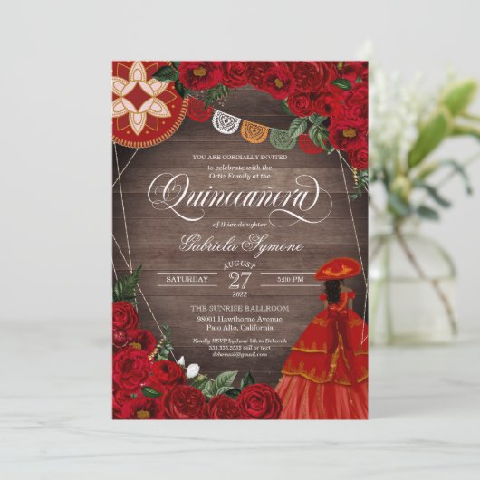Rote Rose Rustic Charra/Mariachi Kleid Quinceañera Einladung (Stehend Vorderseite)
