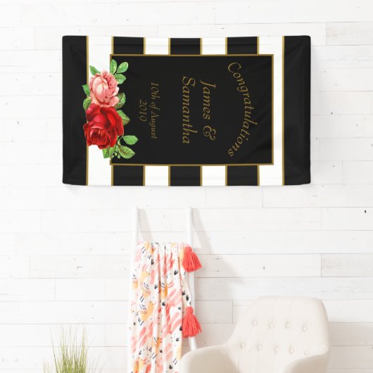 Rote Rose, Schwarz, Weiß und Goldstreifen - Banner (Insitu)