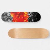 Rote Rose Skateboard (Horizontal)