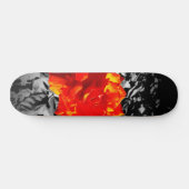 Rote Rose Skateboard (Horizontal)