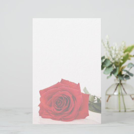 Rote Rose Stationery Briefpapier (Stehend Vorderseite)