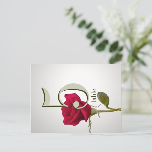 Rote Rose Tischnummer Card (Stehend Vorderseite)