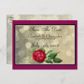 Rote Rose über Golden Bokeh Wedding Save the Date Ankündigungspostkarte (Vorne/Hinten)