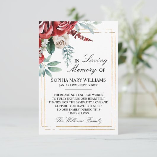 Rote Rose und grüne Blätter Beileid-Speicher Dankeskarte (Stehend Vorderseite)