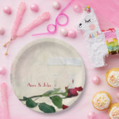 Rote Rose und Party für den Weinanbau Pappteller (Party)